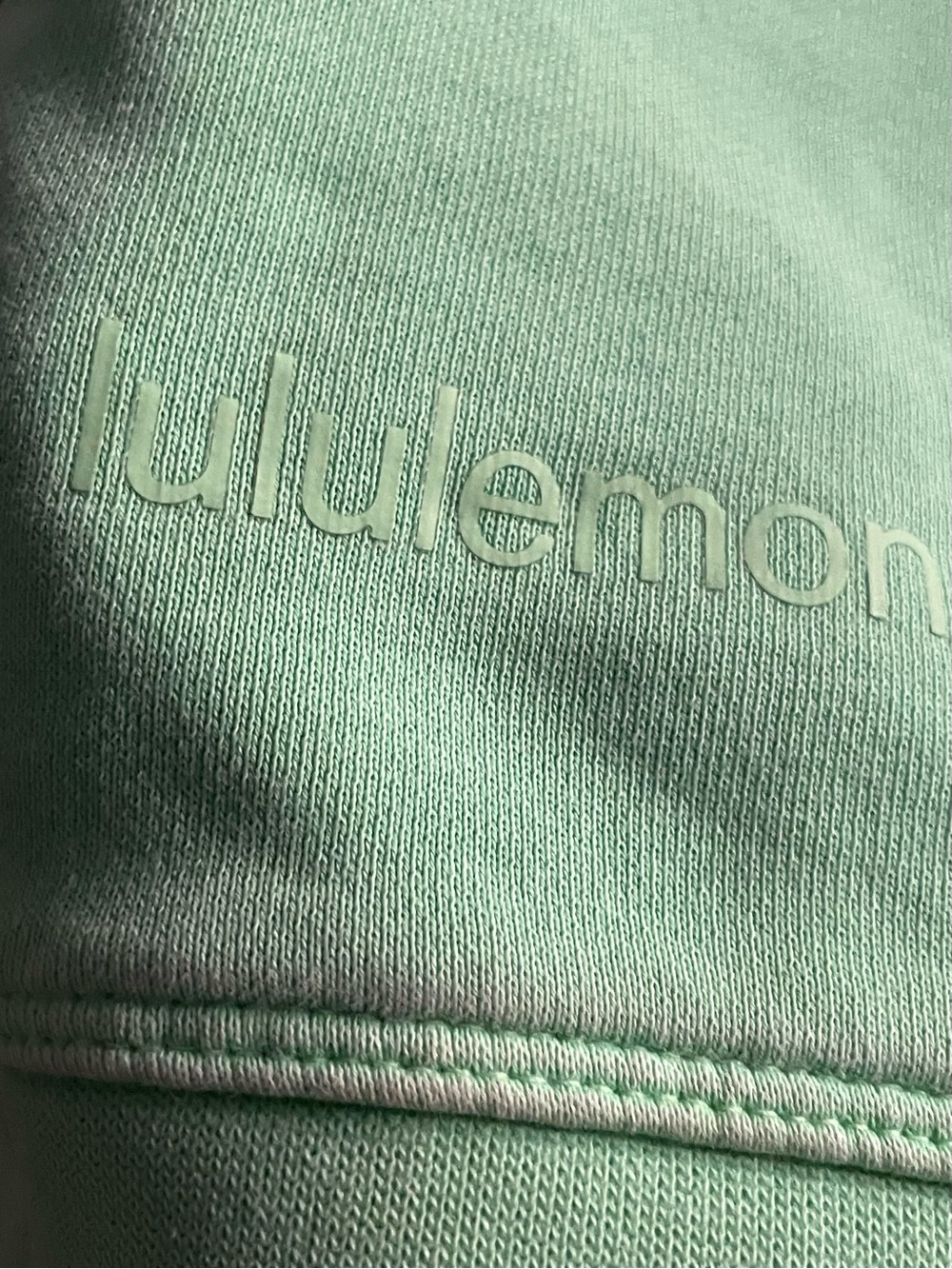 🎃Lululemon Perfectly Oversized Cropped Crew Size 6 Scream Green - Picture 4 of 7